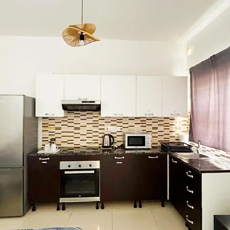 Private And Own Kitchen Steps To & Nightlife Sliema